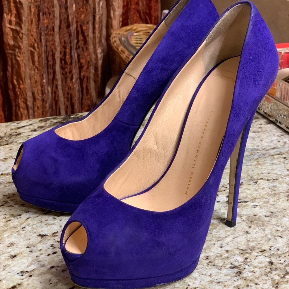 Giuseppe Zanotti Sharon Platform Peep Toe Pump - Picture 2 of 8